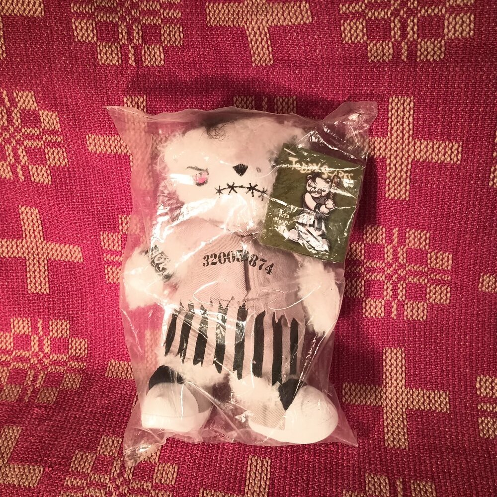NWT 1993 Jailhouse Rita Mortis Teddy Scares 9"